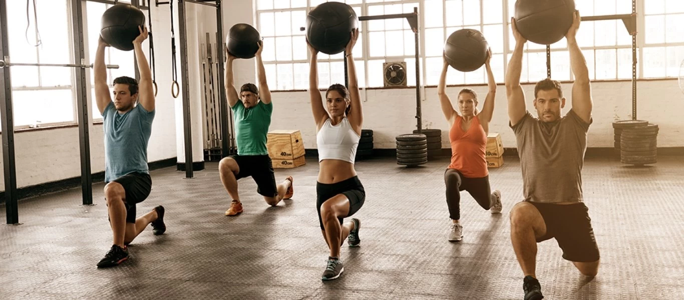 Αυτή είναι η εύκολη και αποτελεσματική γυμναστική που μπορεί να γίνει παντού
